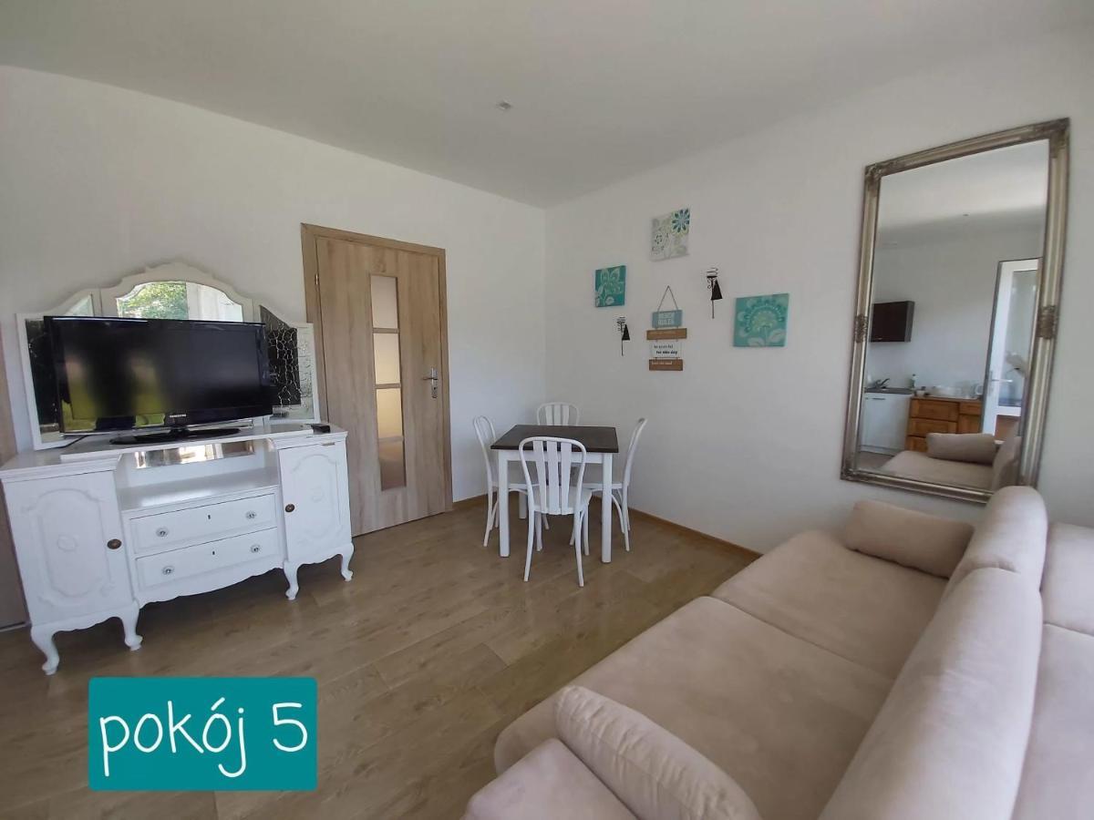 Willa Wieniotowo Apartamenty Przy Lesie I Plazy Ap Am Wald Und Strand Ustronie Morskie Exterior photo